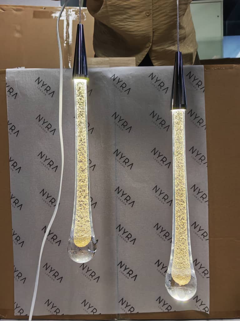 Aurelia goldene Tropfen-Hängeleuchte mit Kristallglanz