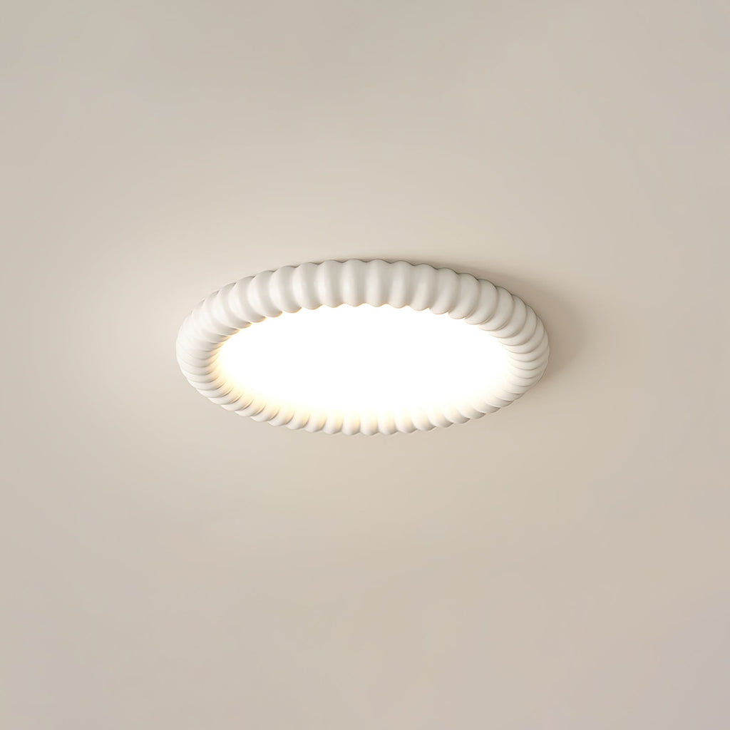 Lyrale | Contemporary Ceiling Light with Wavy Profile
