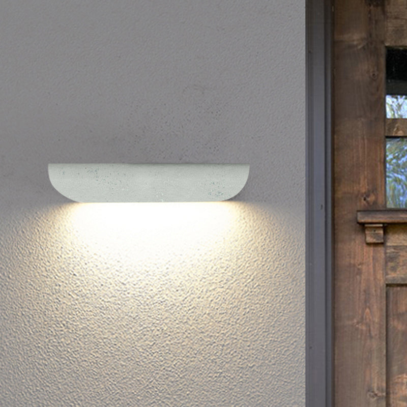 Cascara | Modern Curved Waterproof Outdoor Wall Lamp