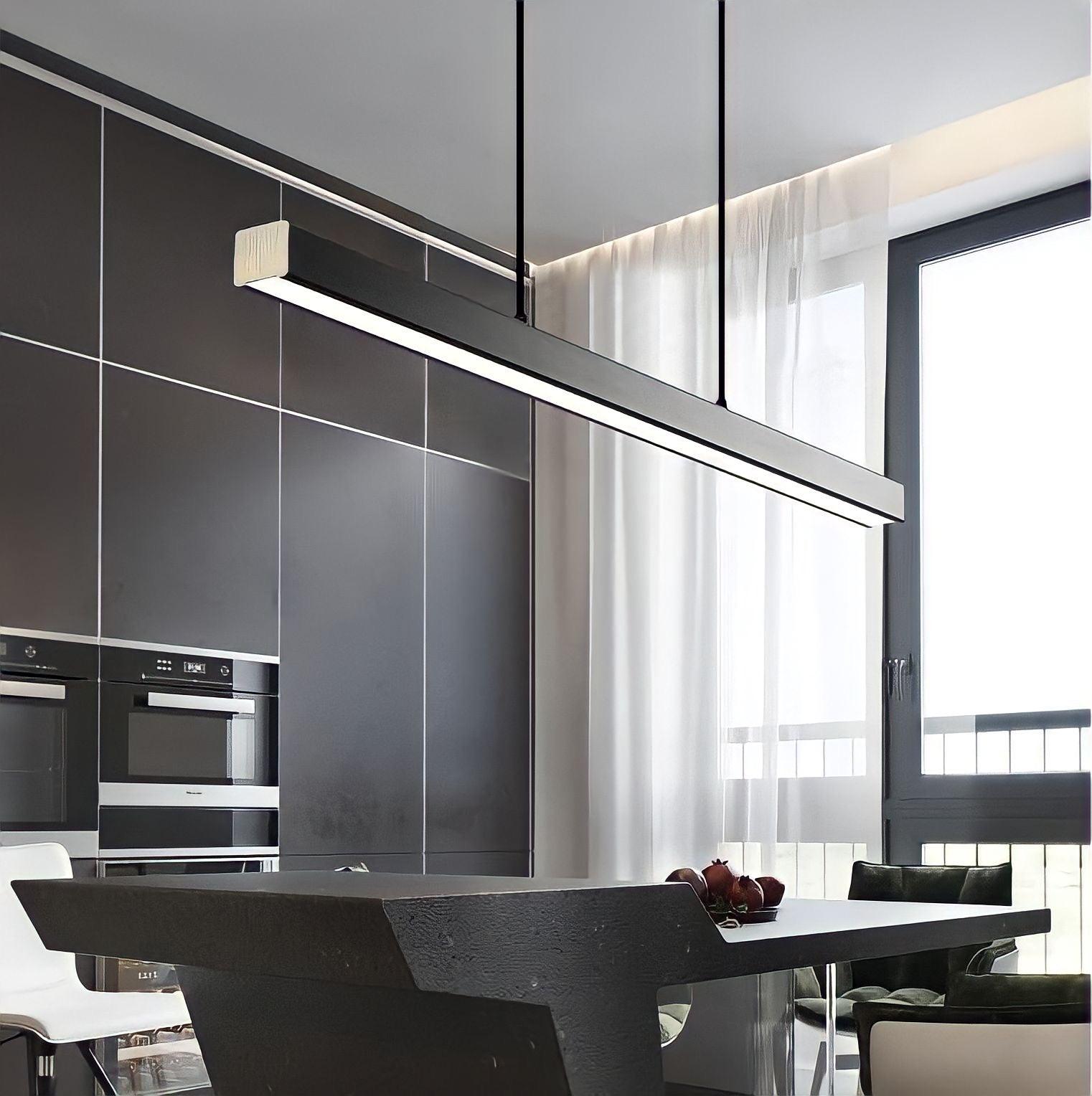 LumaEdge | Contemporary LED Pendant Lamp for Dining Tables