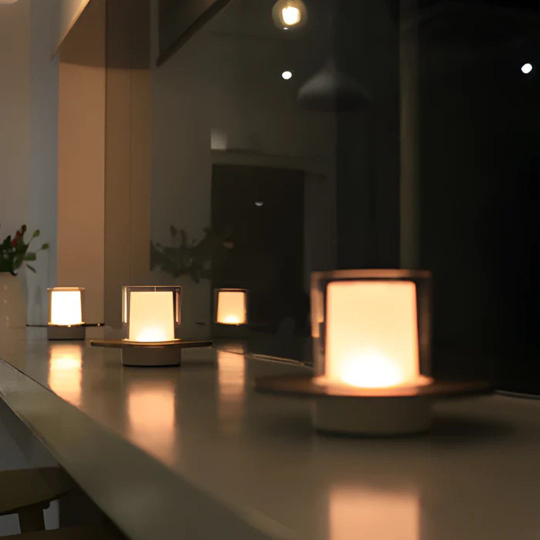 Liora | Cordless LED Table Lamp