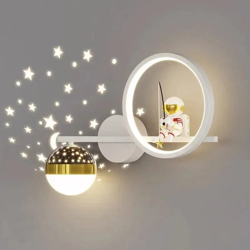 LunaVoyager | Magical Astronaut Night Light for Children's Room