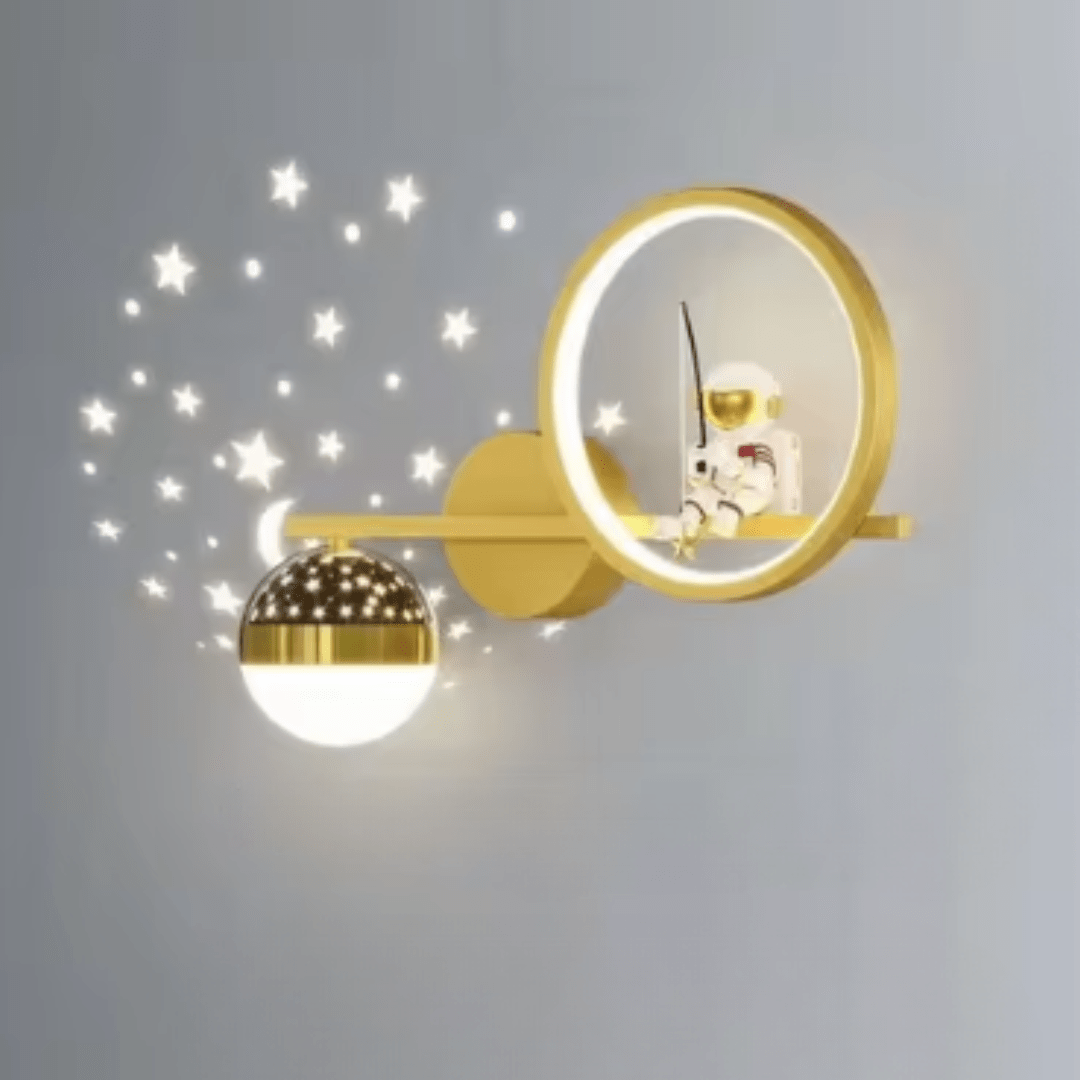 LunaVoyager | Magical Astronaut Night Light for Children's Room