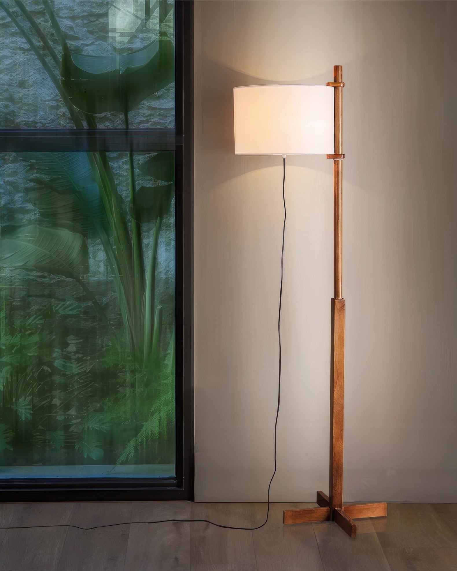 Liora | Minimalist Luxury Floor Lamp For Your Home