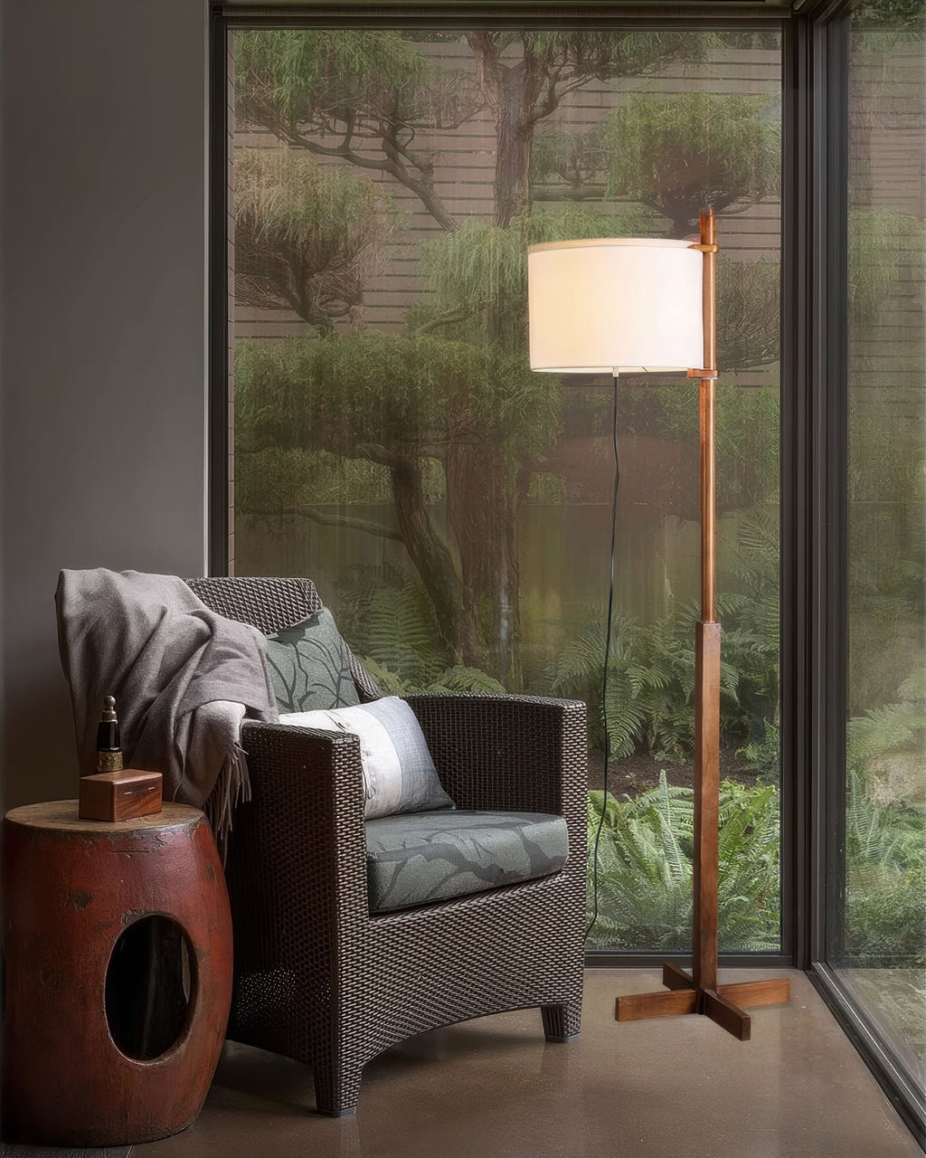 Liora | Minimalist Luxury Floor Lamp For Your Home