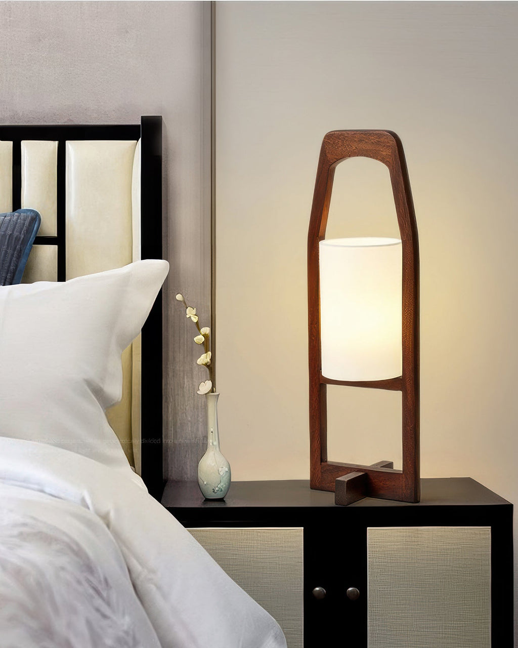 Kiyomi | Timeless Japanese Wood Floor Lamp