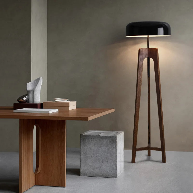 Ravello | Classic Floor Lamp in Wood-Bamboo Design With Elegant Walnut Finish