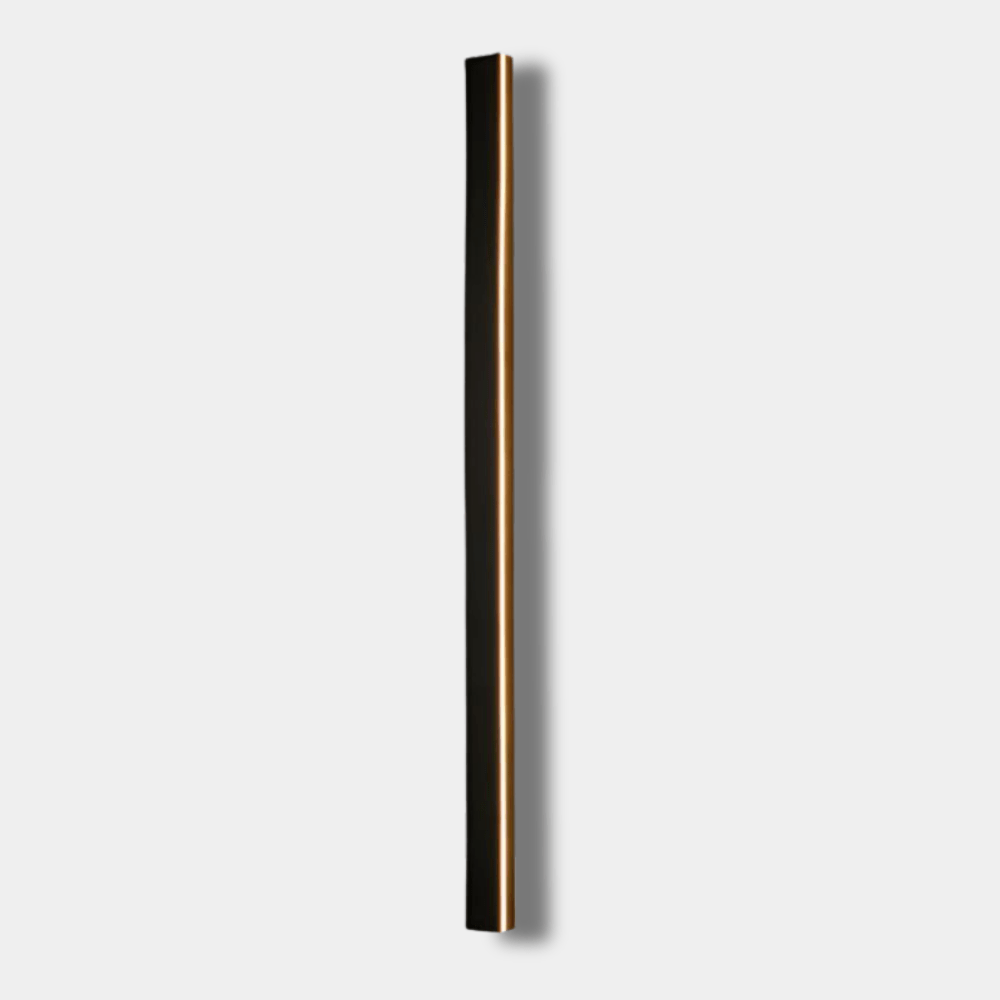 Altena | Minimalist Outdoor Wall Light in Aluminum and Acrylic, Weatherproof IP65 Rated